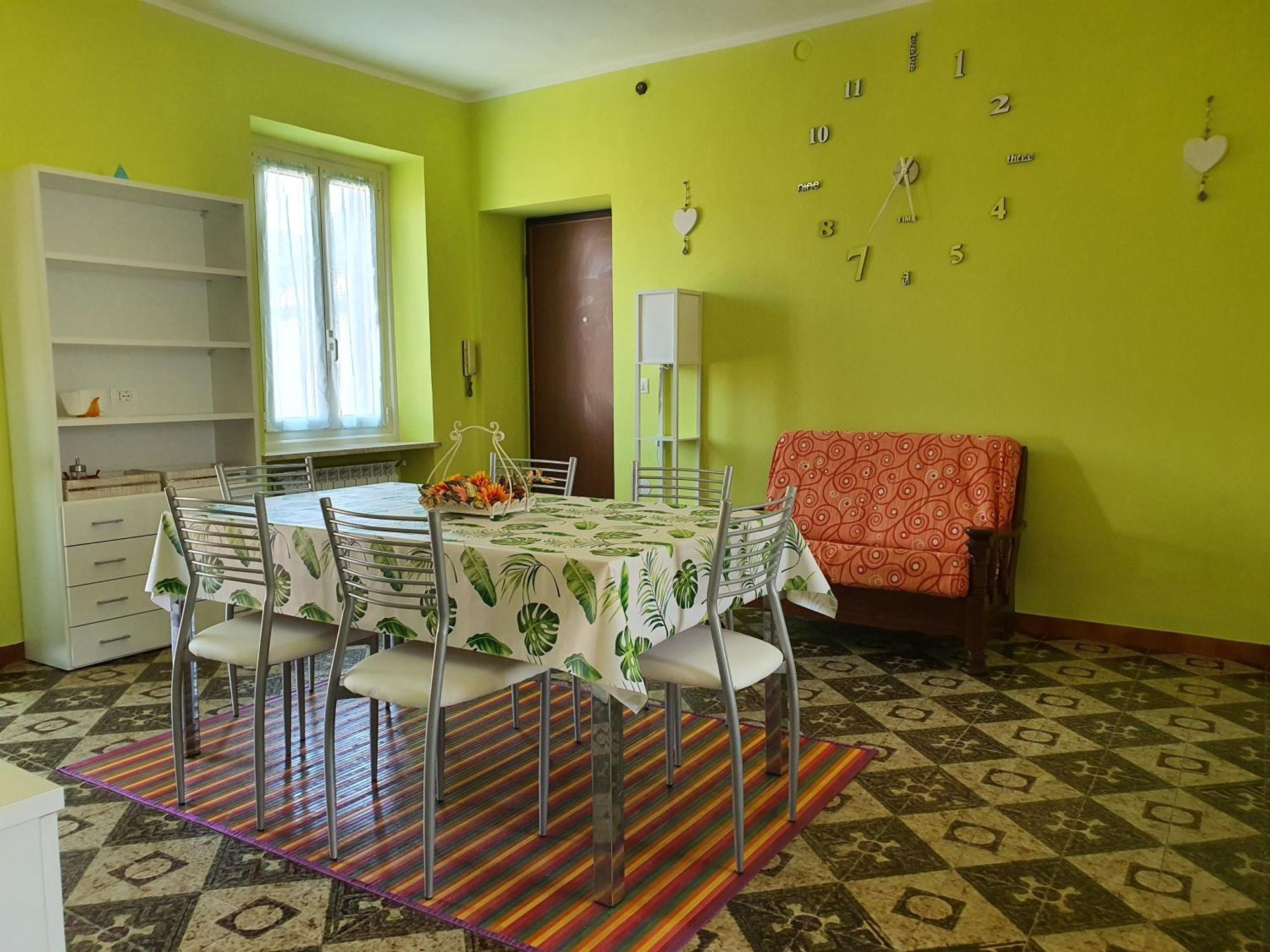 Casa Soggiorno Il Quetzales Valenza Exterior foto