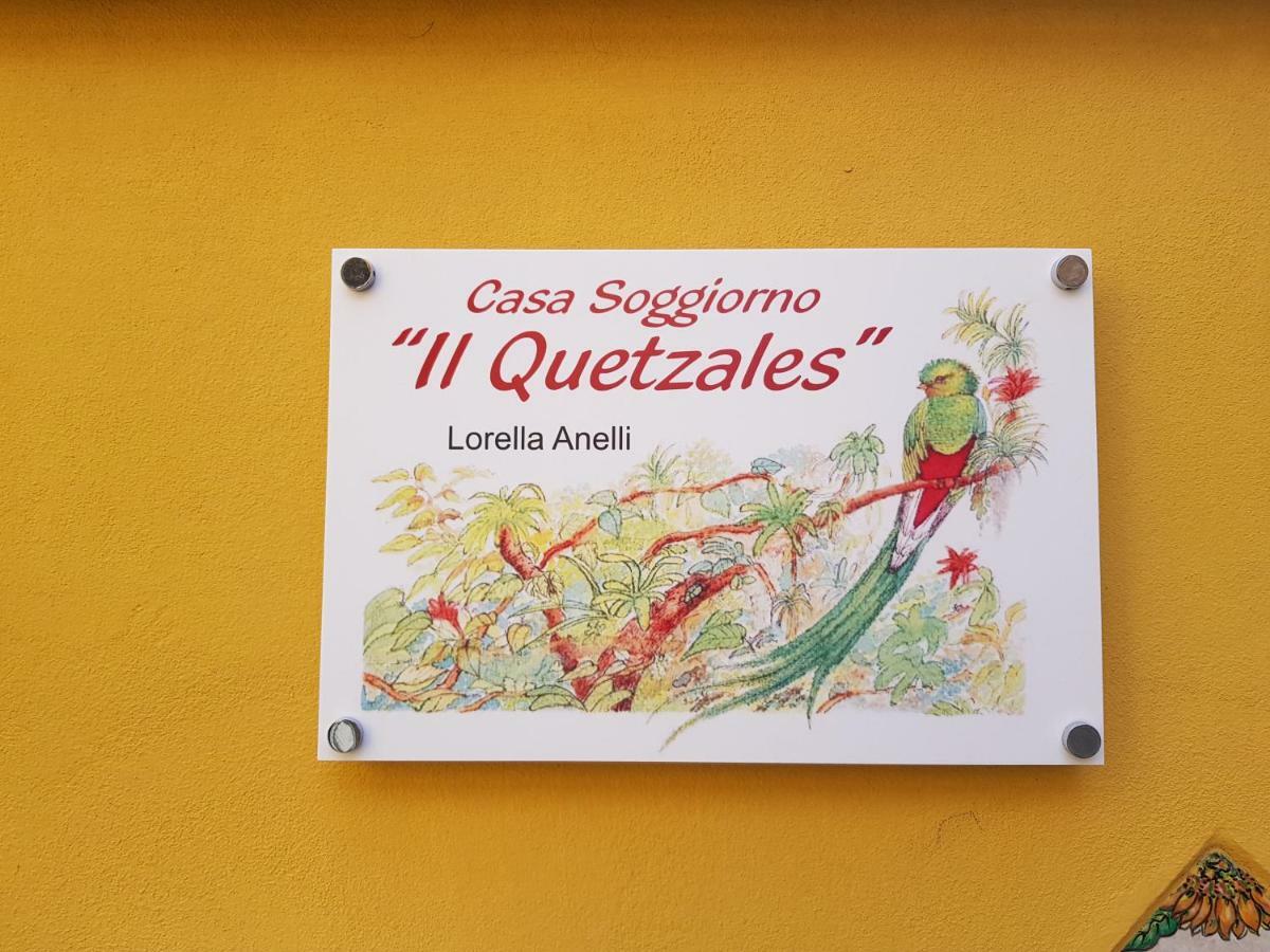 Casa Soggiorno Il Quetzales Valenza Exterior foto
